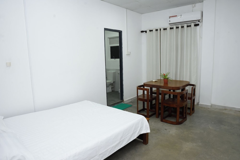 Colombo Mount Hostel