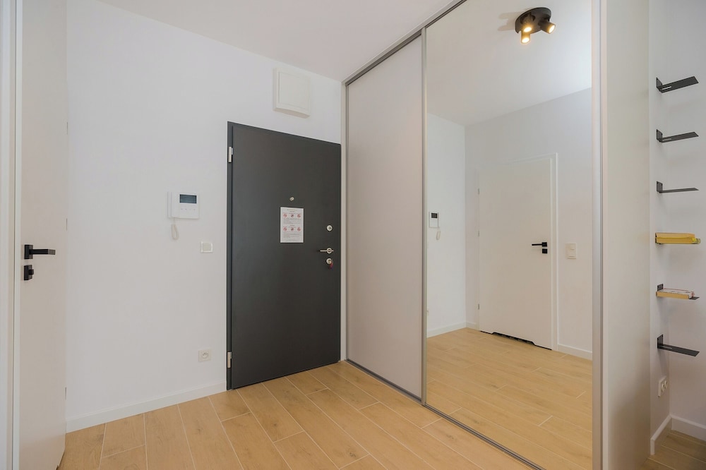ShortStayPoland Szwedzka B71 view 5