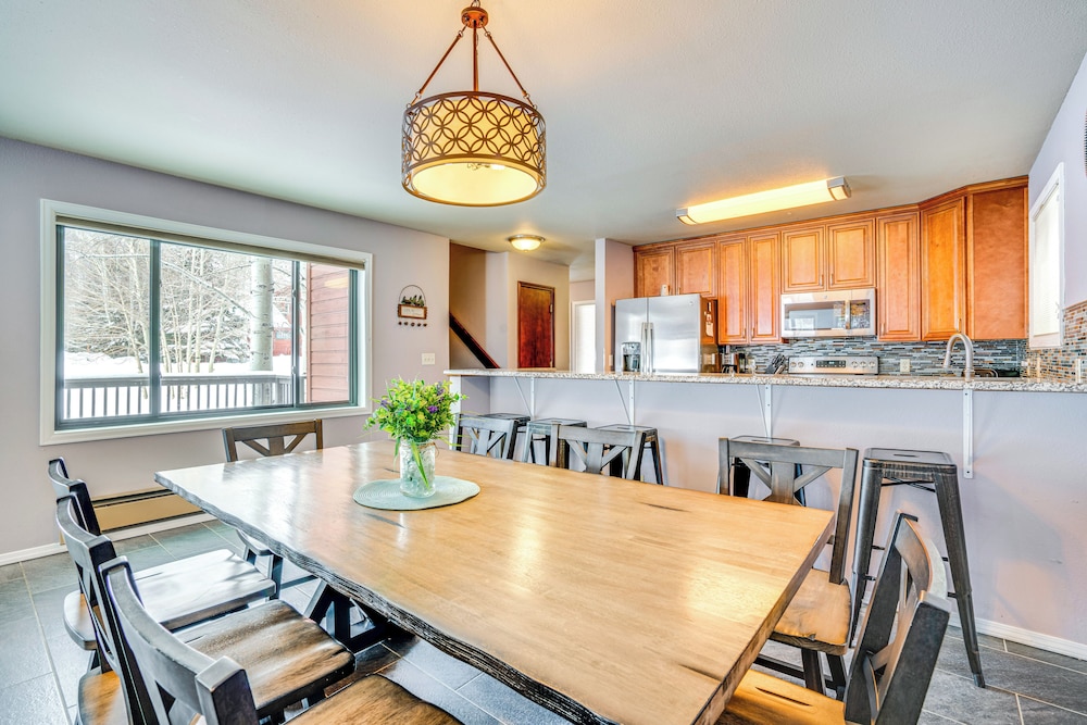 Home w/ Mtn Views in Frisco: Near 3 Ski Resorts!