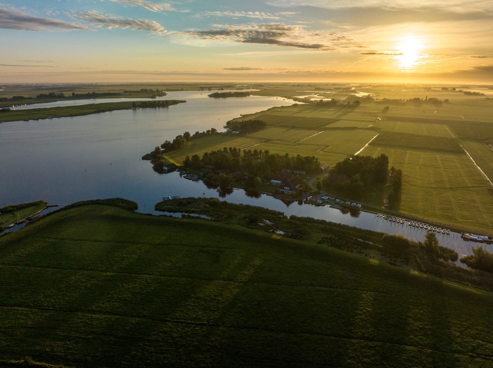 Pean Huur je Eigen Schier Eiland
