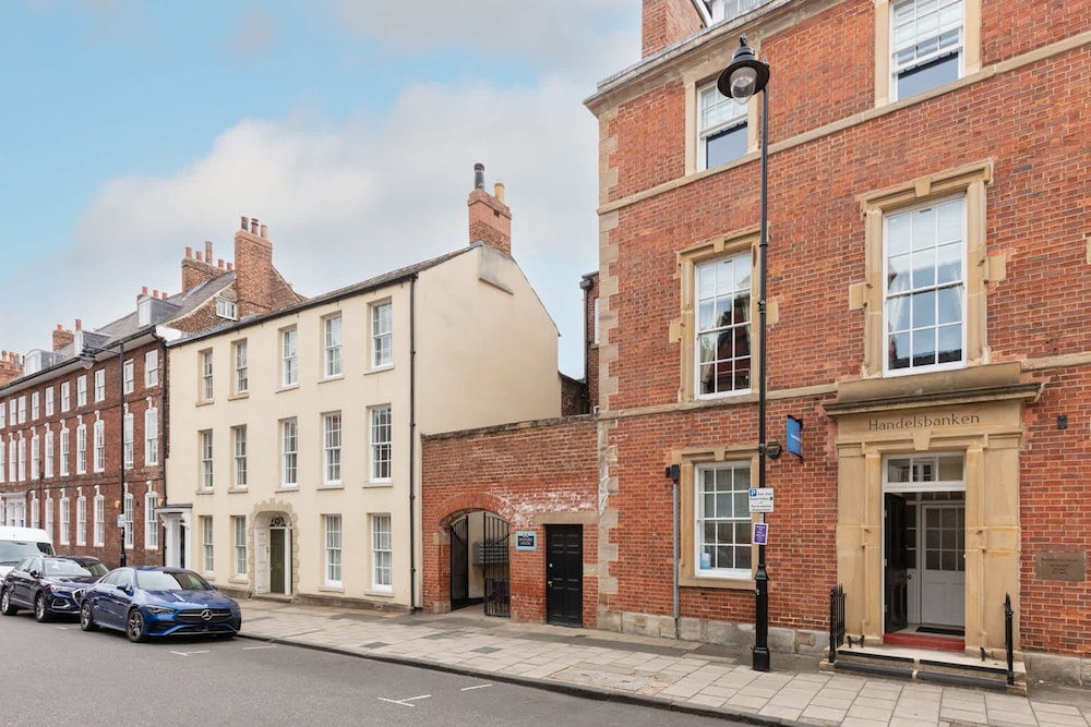 Host Stay Mayford Apartment