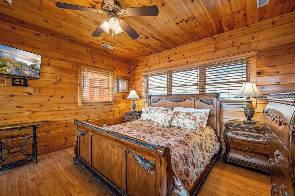 Lookout Lodge