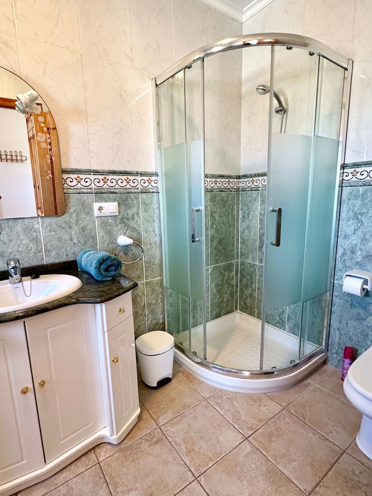 3 Bedroom Villa Walking Distance to Moraira