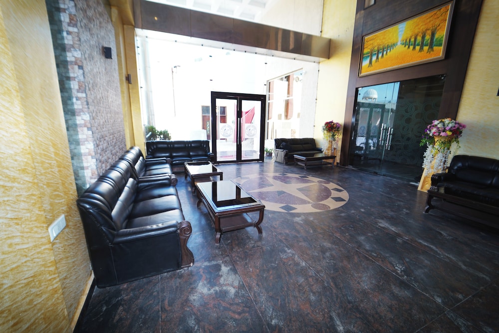 HOTEL INDER PARADISE