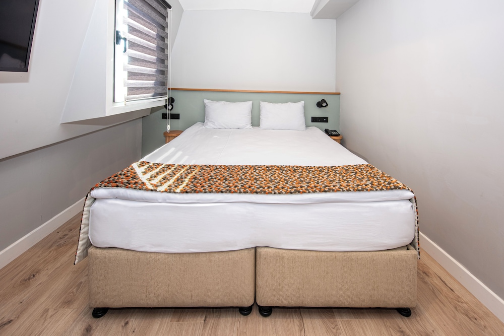 B Guest Otel - Image 39