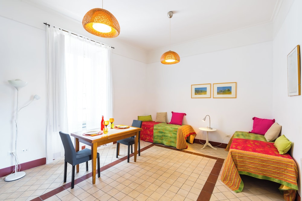 Lopez 20 - a Big Family Apartment