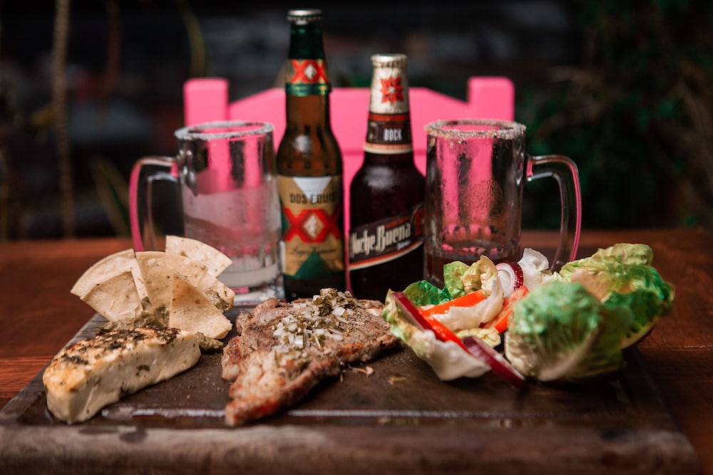 Hotel & Suites Cerro Rojo