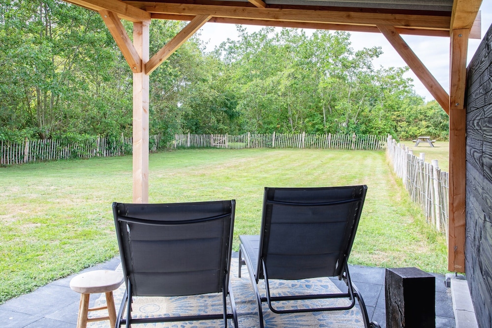 Holiday Home With Pets-friendly