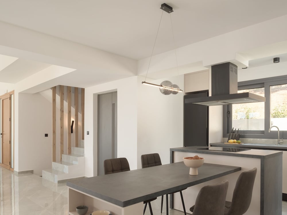 Luxurious Villa Dias With Tennis Court by Estia