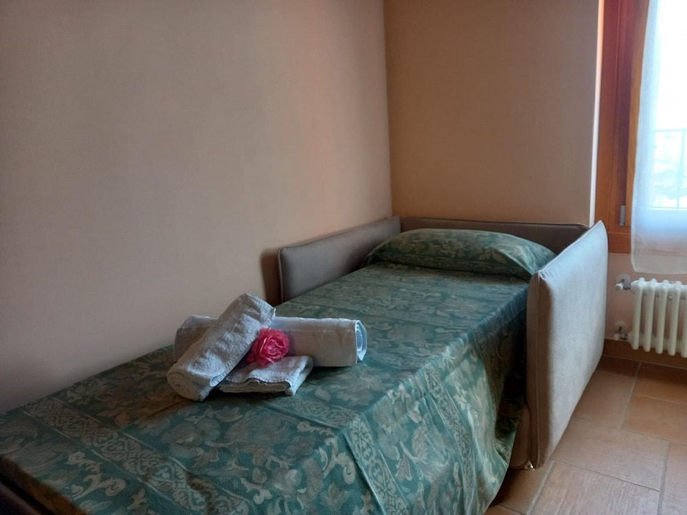Apartment by Lake Iseo With Stunning Views photo 5