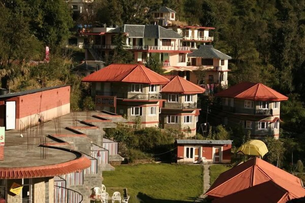 Hotel Dev Cottage