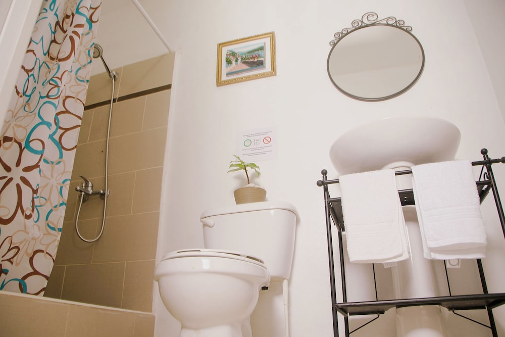 Via Emilia Bed and Breakfast Restaurante