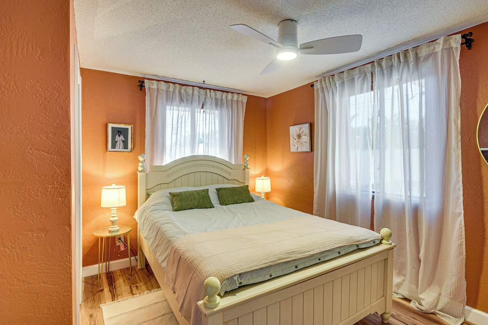 Steps to Sand! Ormond Beach Escape w/ Patio & BBQ