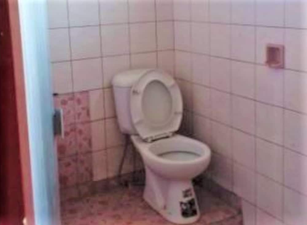 Photo 32