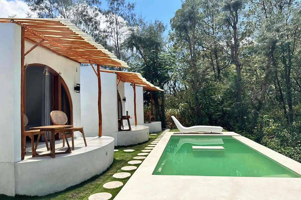 Felysia Villa III