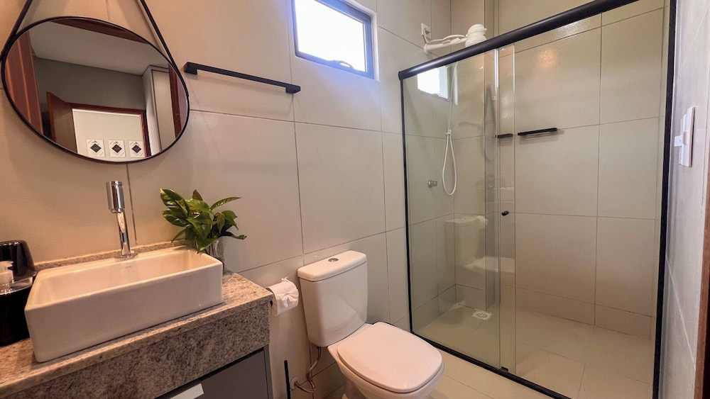 Apto Pet Friendly com Piscina a 100m da Orla