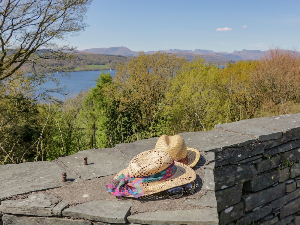 25 Thirlmere