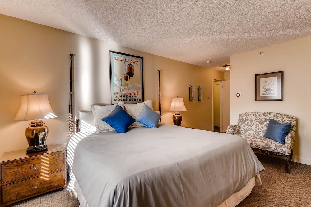 Westwind 306l 1BD 1BA Condo view 3