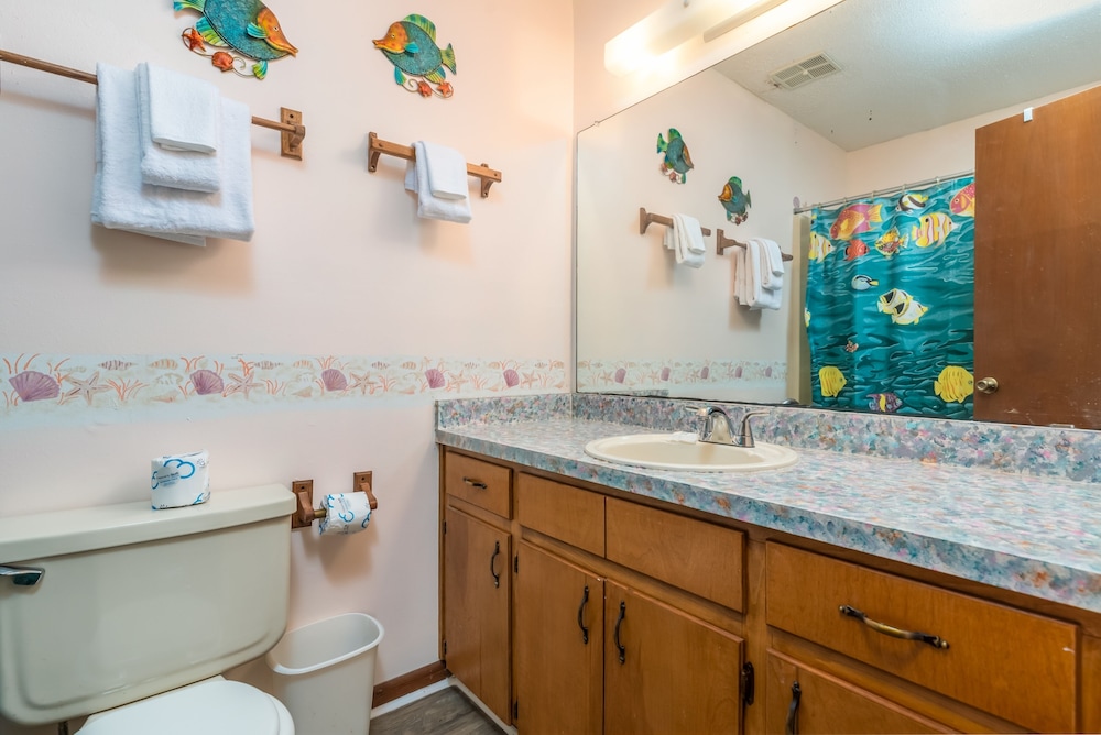 Palms 105 - 105 Pushmataha 3 Bedroom Home by RedAwning