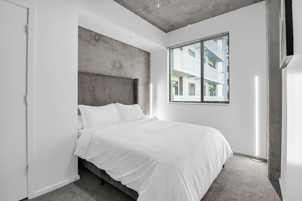 Phoenix Urban Luxury Escape