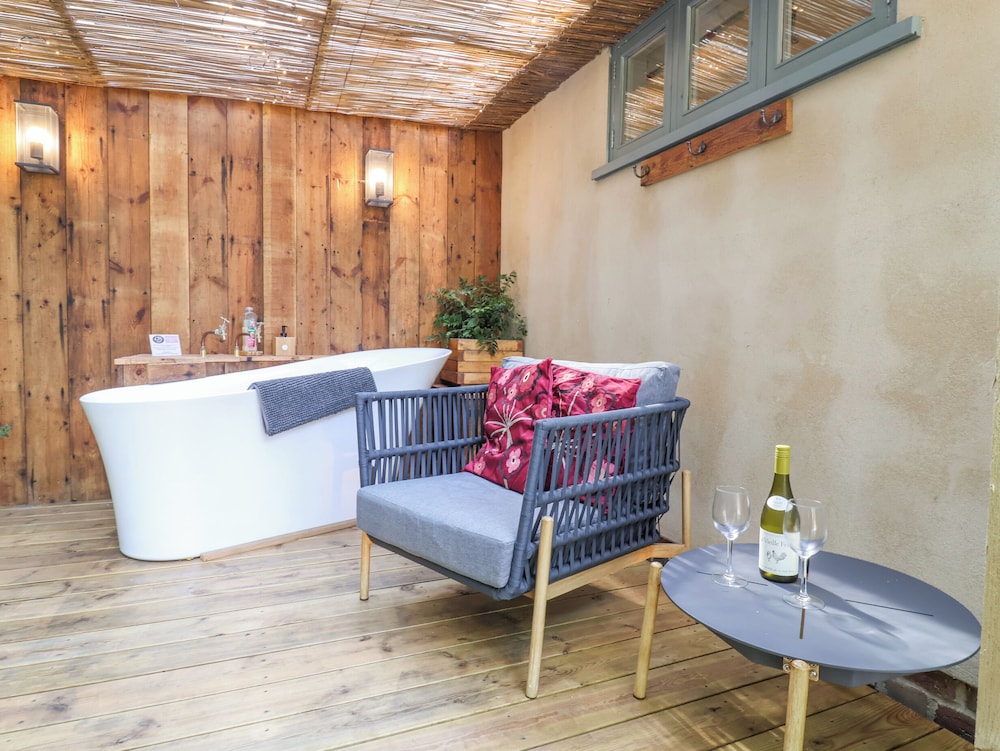 Yew Tree Farm Stable, Worlingworth