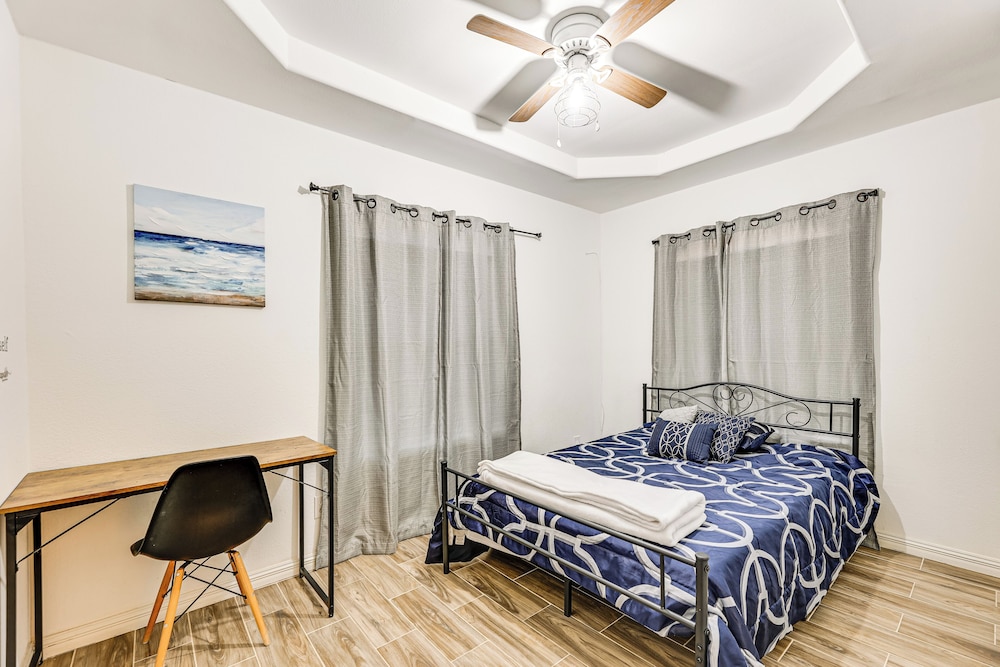 Convenient, Spacious & Peaceful: Home in Edinburg!