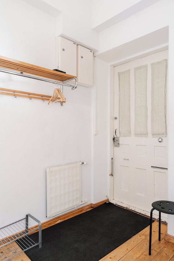 Vintage 1BR Apt in Kamppi