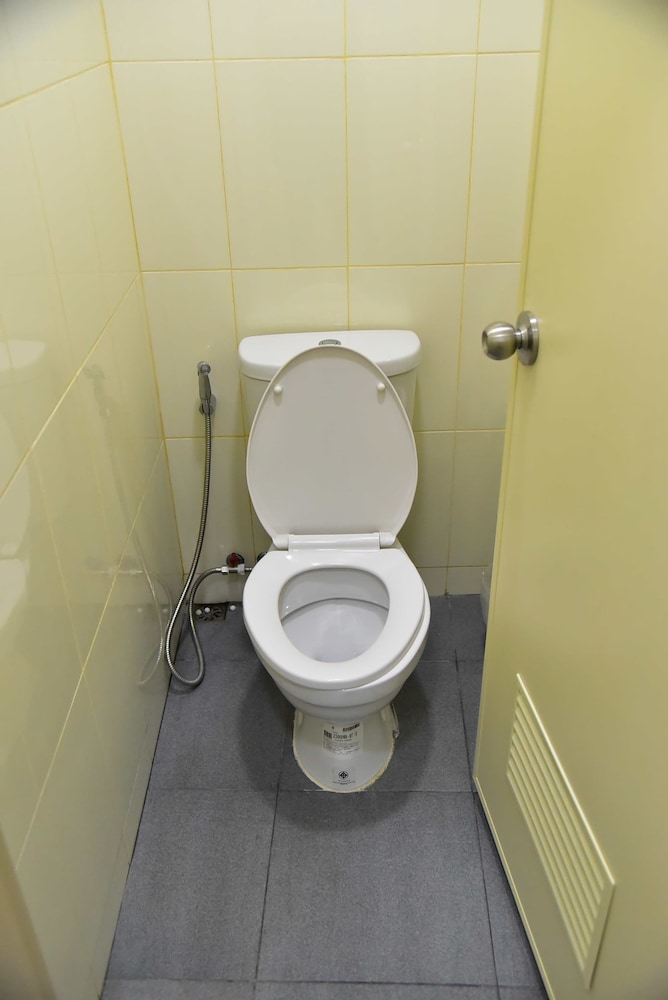 Inn Trog And Inn Soi - Hostel - Adults Only