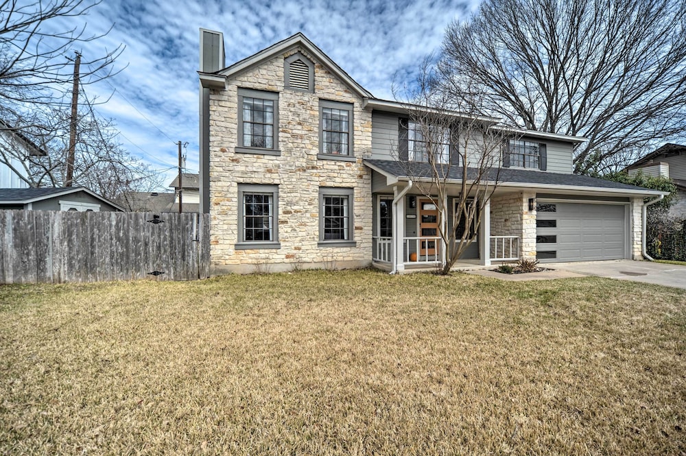 Pet-friendly Round Rock Home w/ Private Pool! view 3