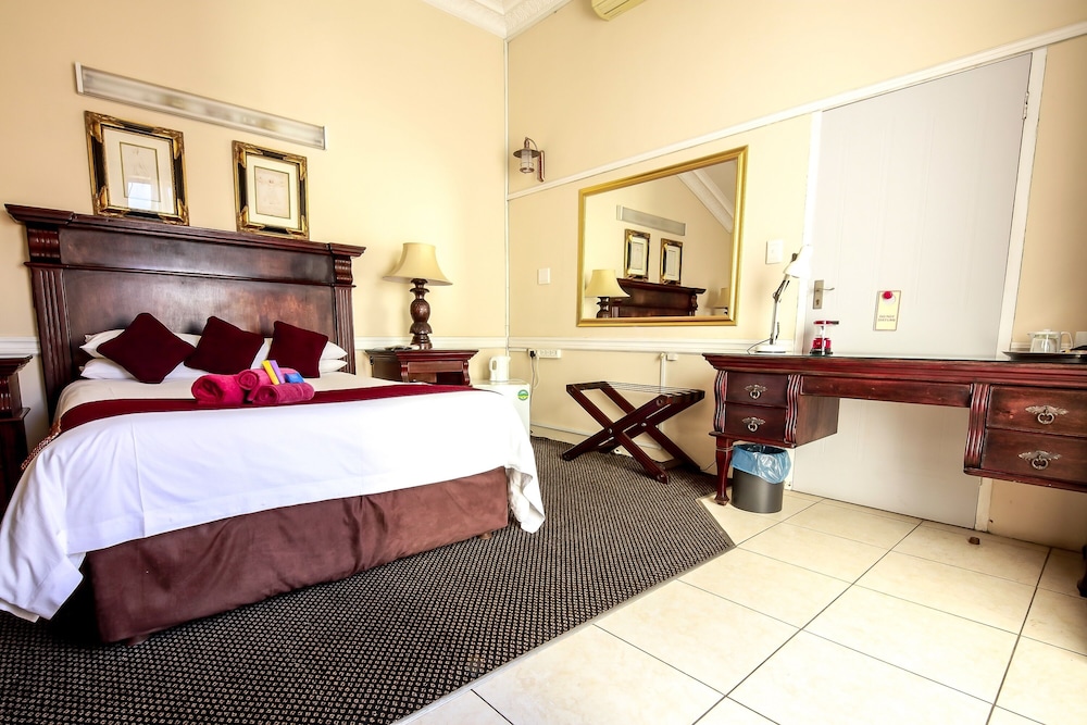 Caesars Guesthouse & Conference Centre