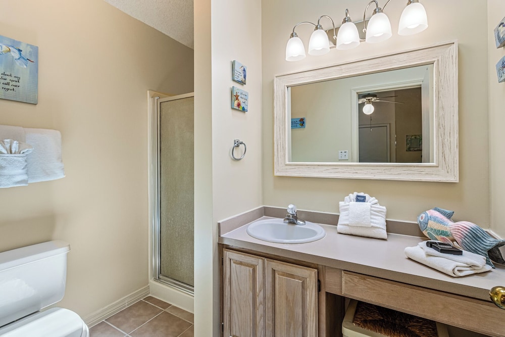 Salty Dog by Southern Vacation Rentals