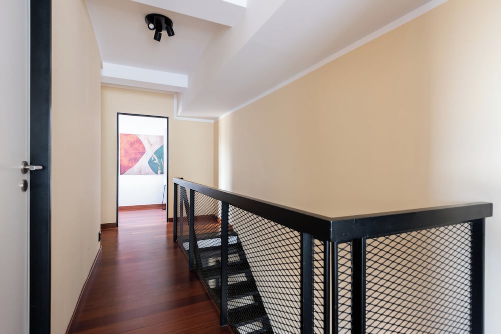 Modern Penthouse with 3-bedrooms