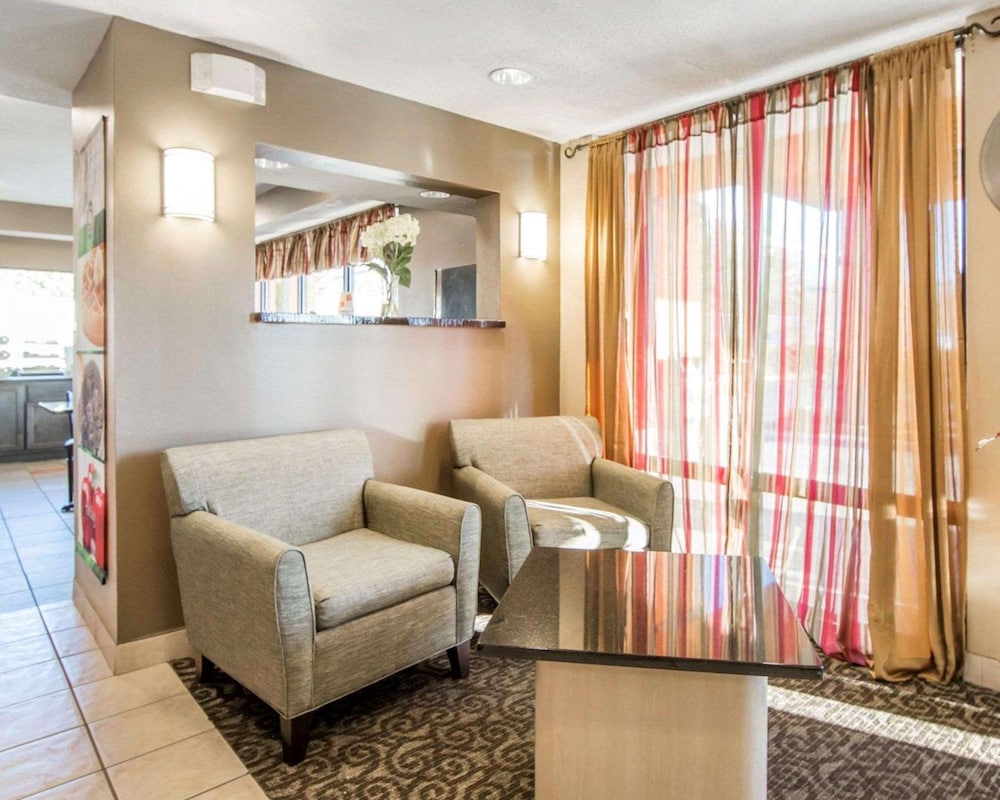 Quality Inn Johnson City near Downtown