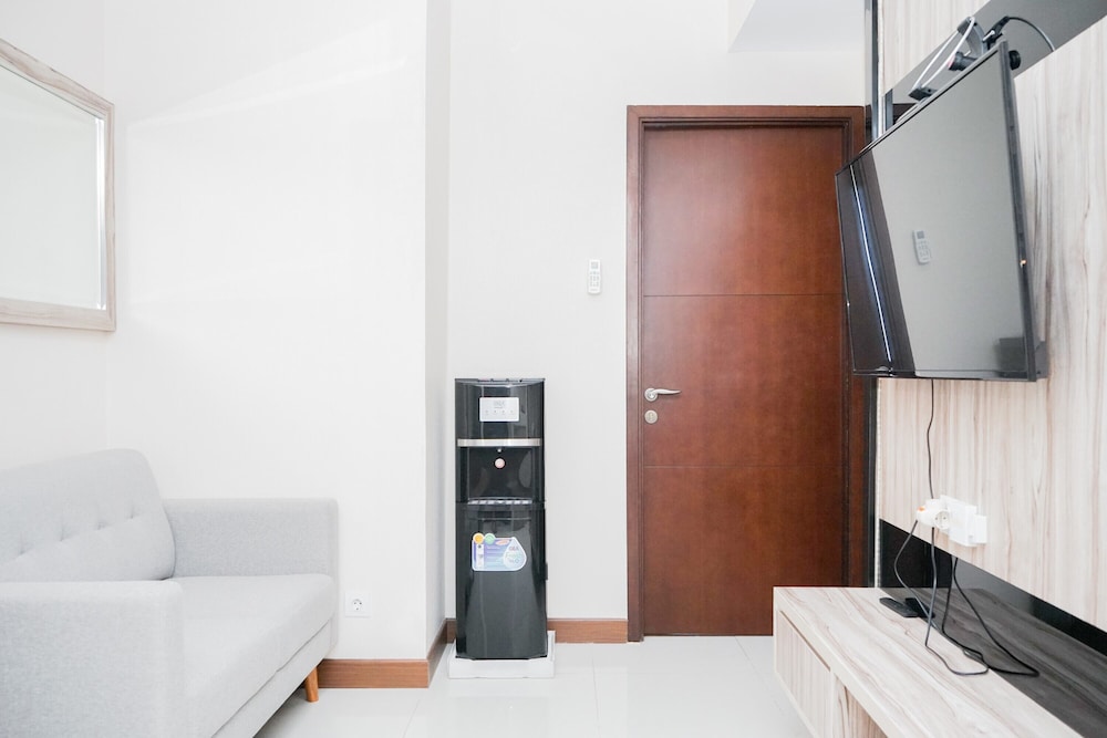 Comfort and Minimalist 2BR Apartment Springwood Residence