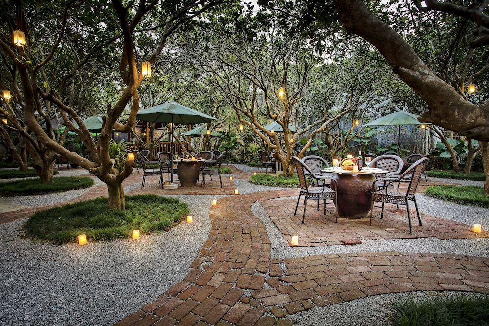 Yangshuo Village Inn - Image 2