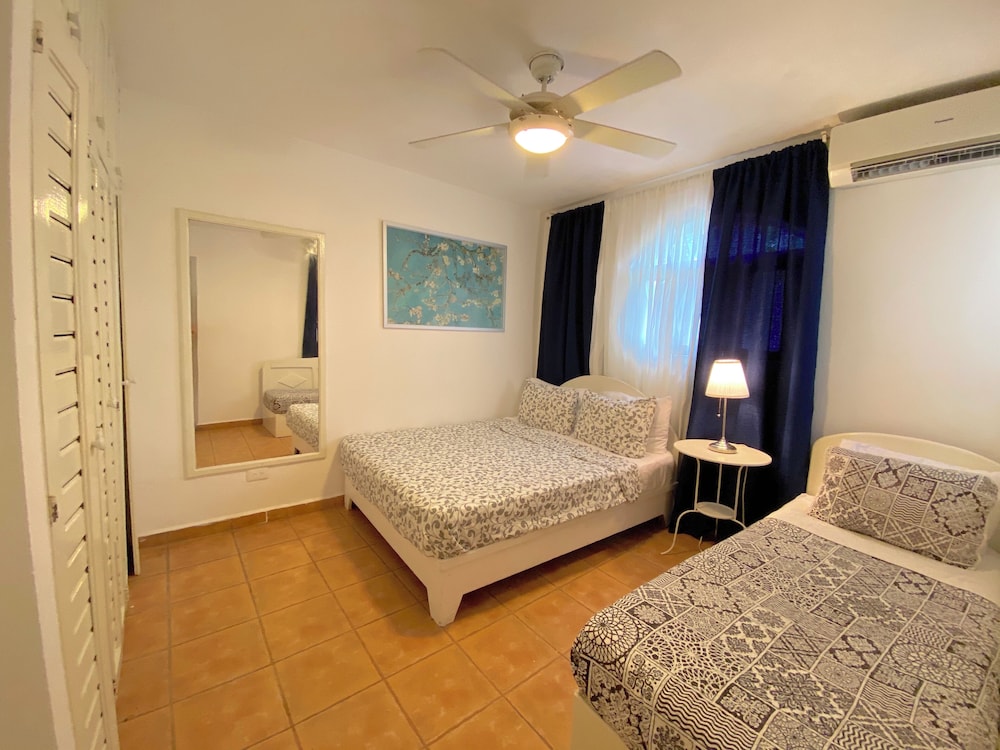 TROPICAL VILLAS playa LOS CORALES