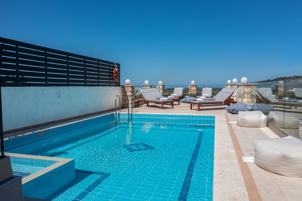 Alexandros Villa