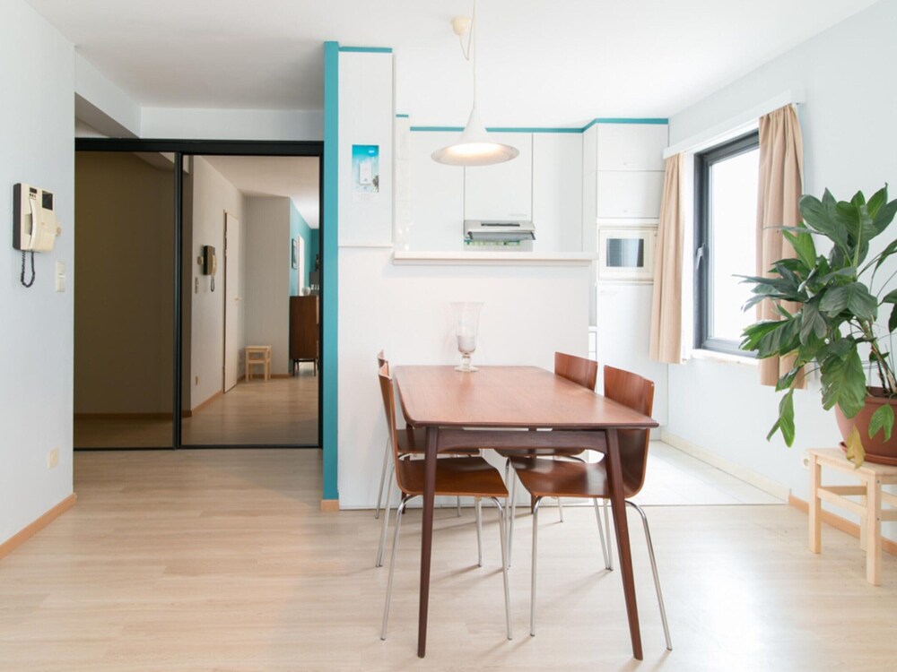 Apartment With sea View Near Raversijde
