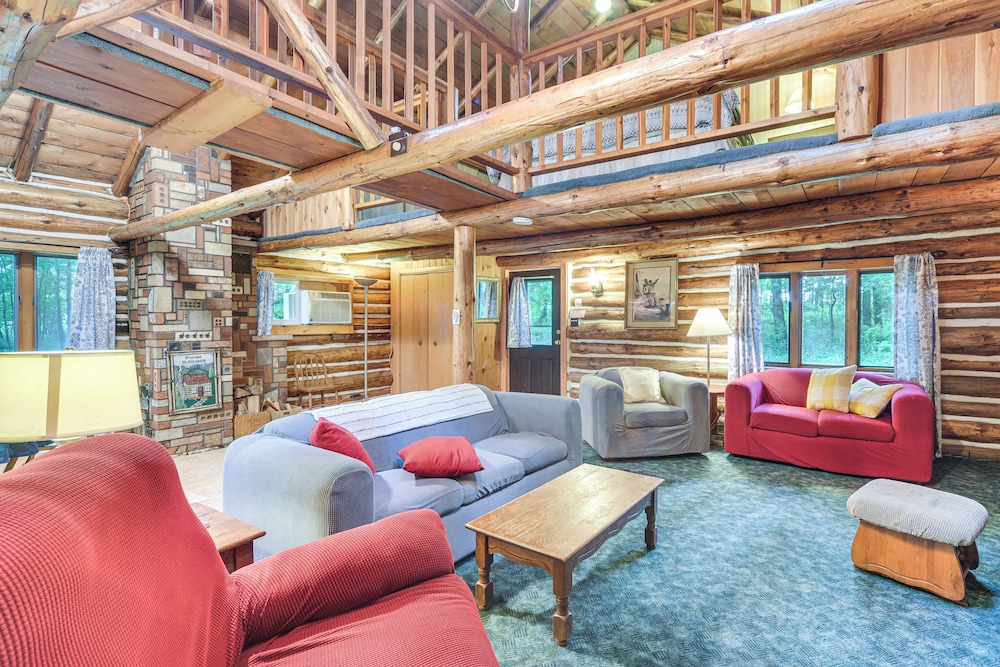 Authentic Log Cabin w/ Private Pond in Glidden