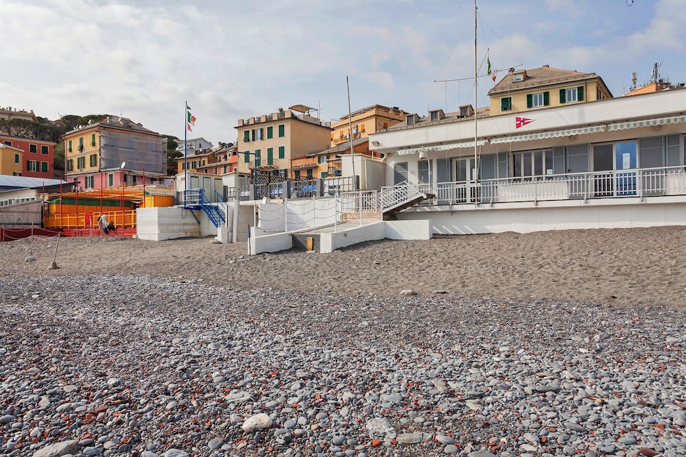L'Aria del Mare by Wonderful Italy view 5