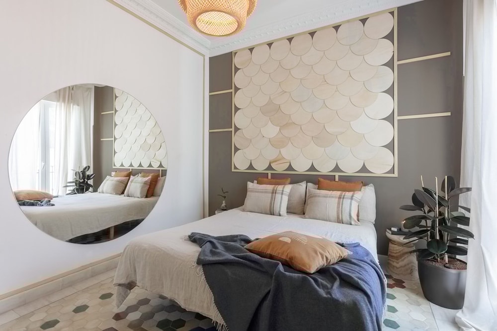 Derawan - 2 Bedrooms and Terrace in Chamber