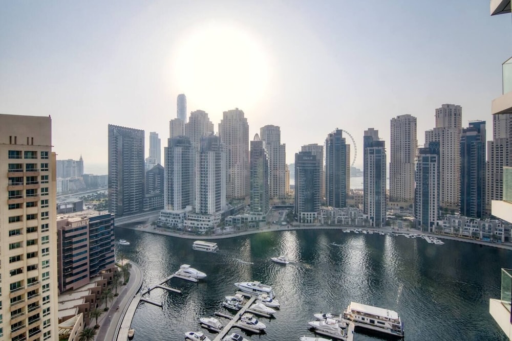 High Floor and full Marina view