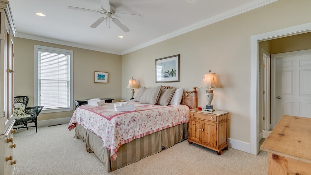 Spectacular Oceanfront Home Located On North Litchfields Peaceful And Pristine Beaches. 6 Bedroom Home by Peace Vacations