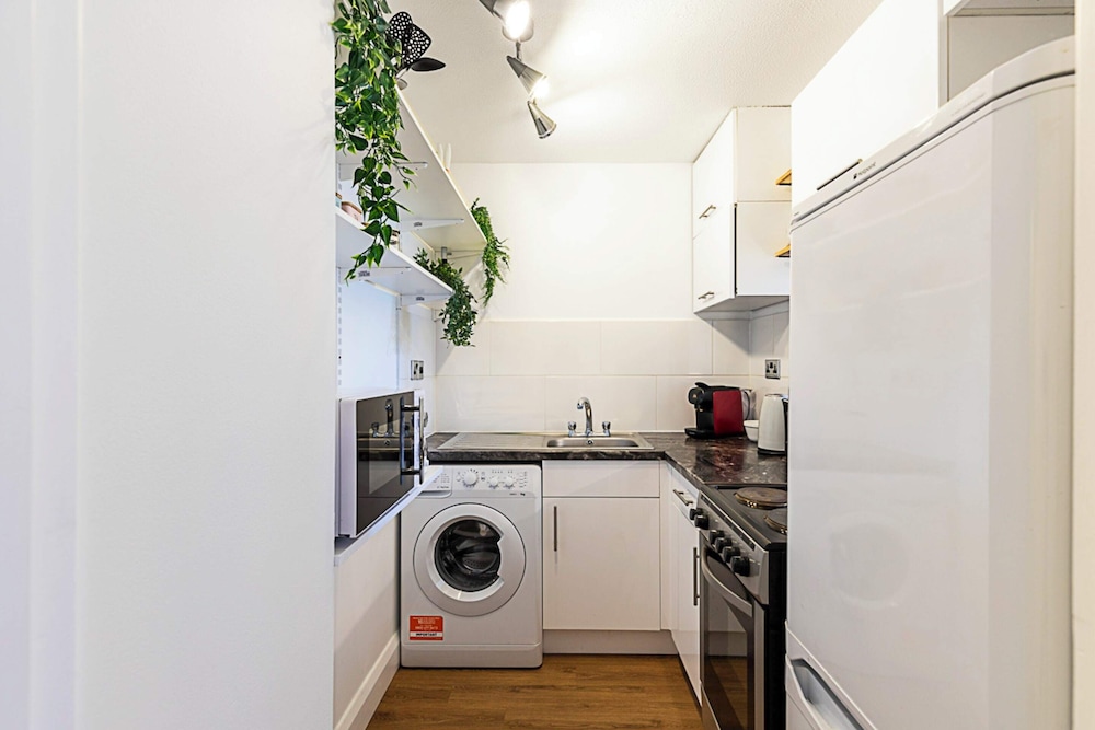 Charming One Bedroom Flat in Rotherhithe