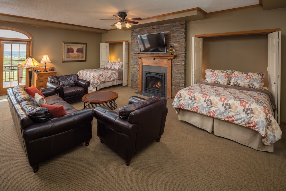 Galena Vacations - Lefevre Inn and Resort - Property Image 5