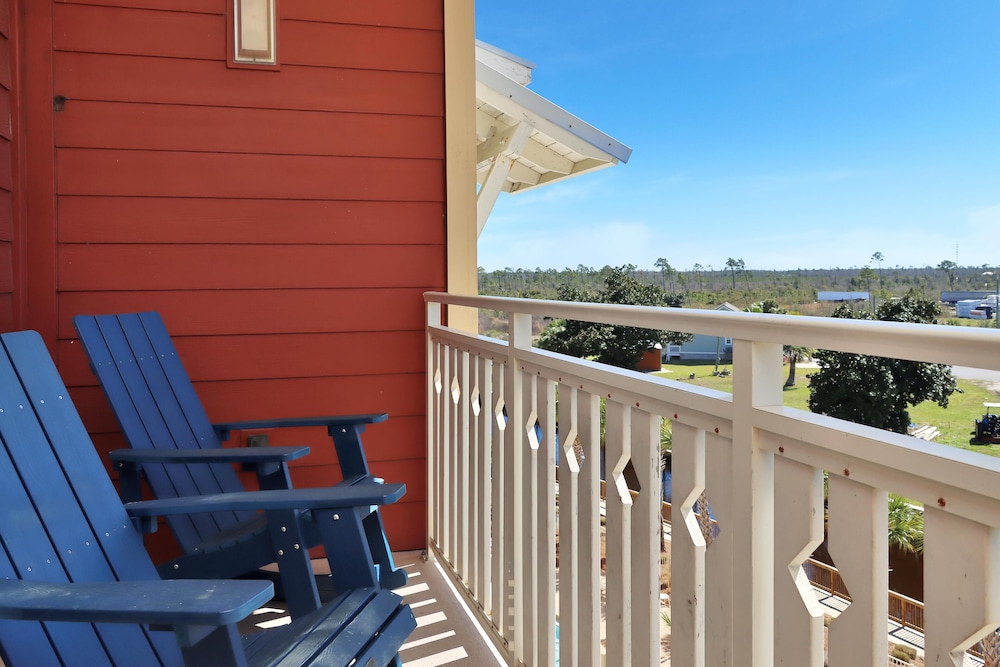 Waterside Village Condo 404 - Seadragon