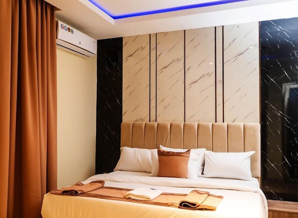 Carizma Luxury Apartment