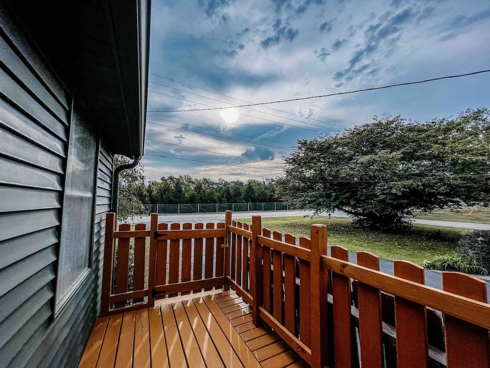 3 bd 10 min to Dwtwn Washer-dryer