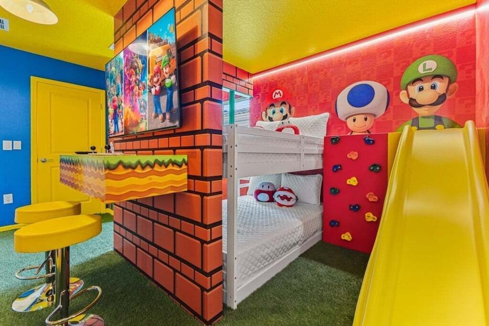 Disney's Castle Mania Home! 7 Bedroom Villa