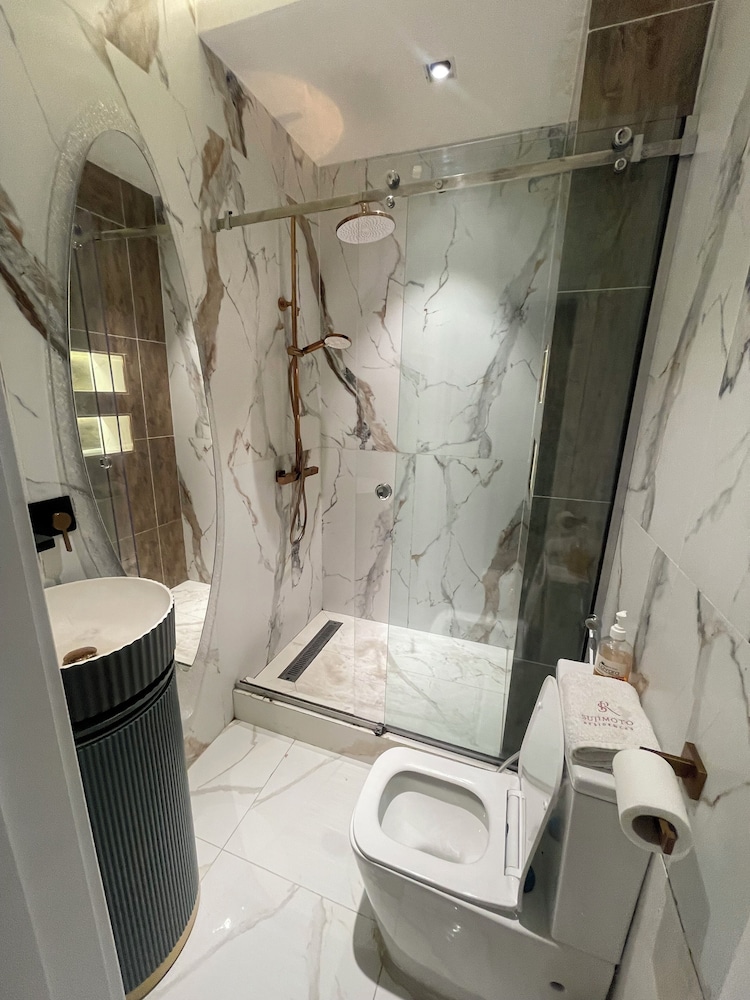 Sujimoto Residences Precious